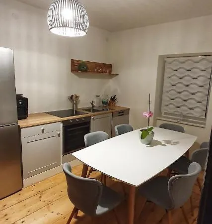 Villa Cosy Cottage, 300m2 Area Just For !