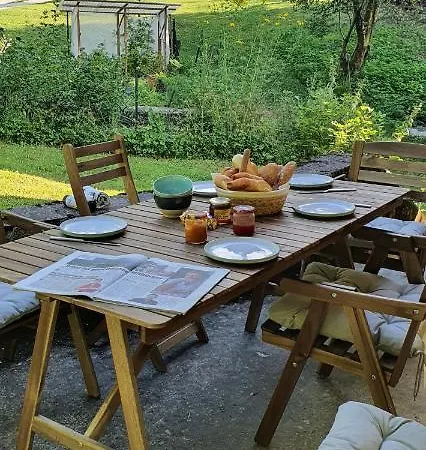 Villa Cosy Cottage, 300m2 Area Just For ! *